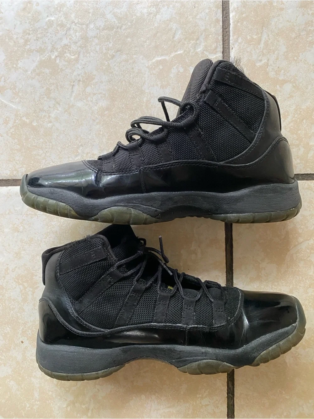 Nike Air Jordan 11 XI Retro 2013 Gamma Blue 378038-006 Size 7Y